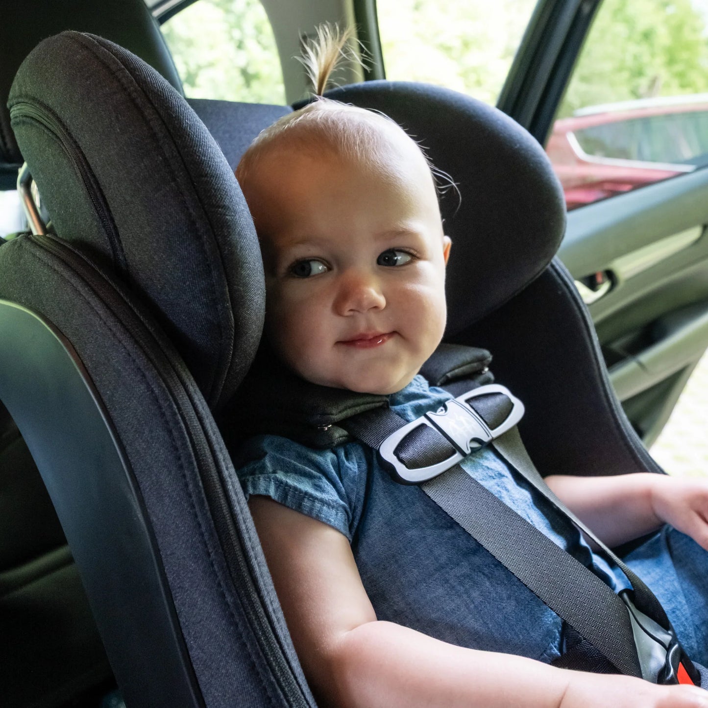 Clek Foonf Convertible Car Seat