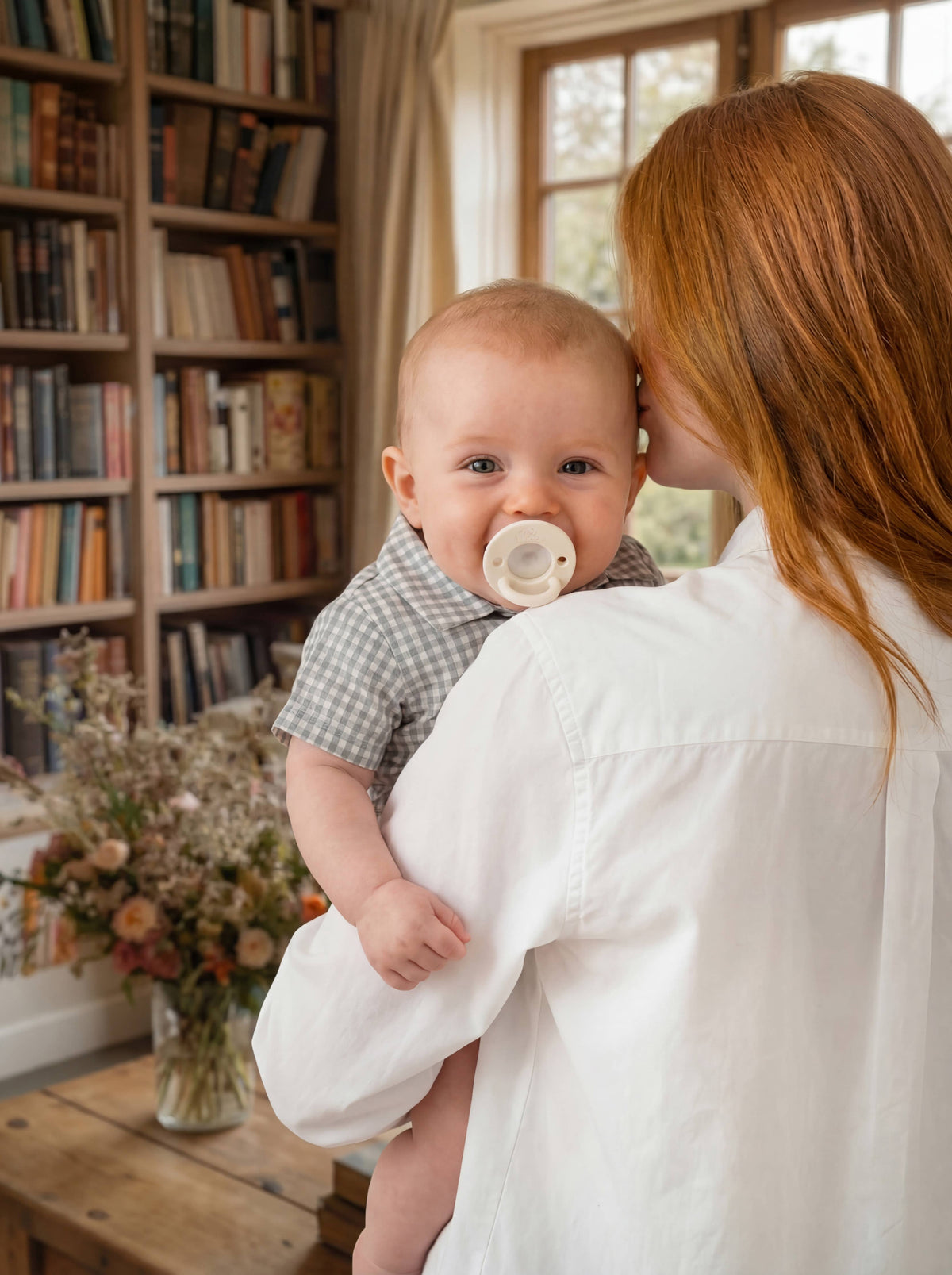 Latch & Soothe™ Breastlike Pacifier