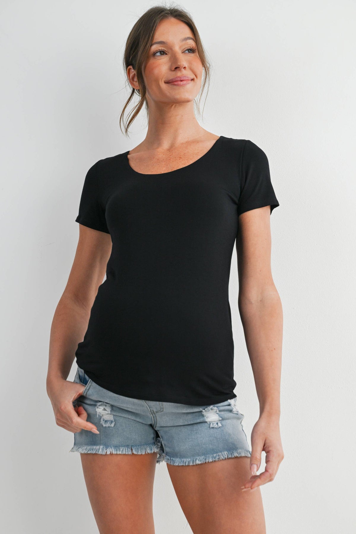 Short Sleeve Scoop Neck Maternity Knit T-Shirt