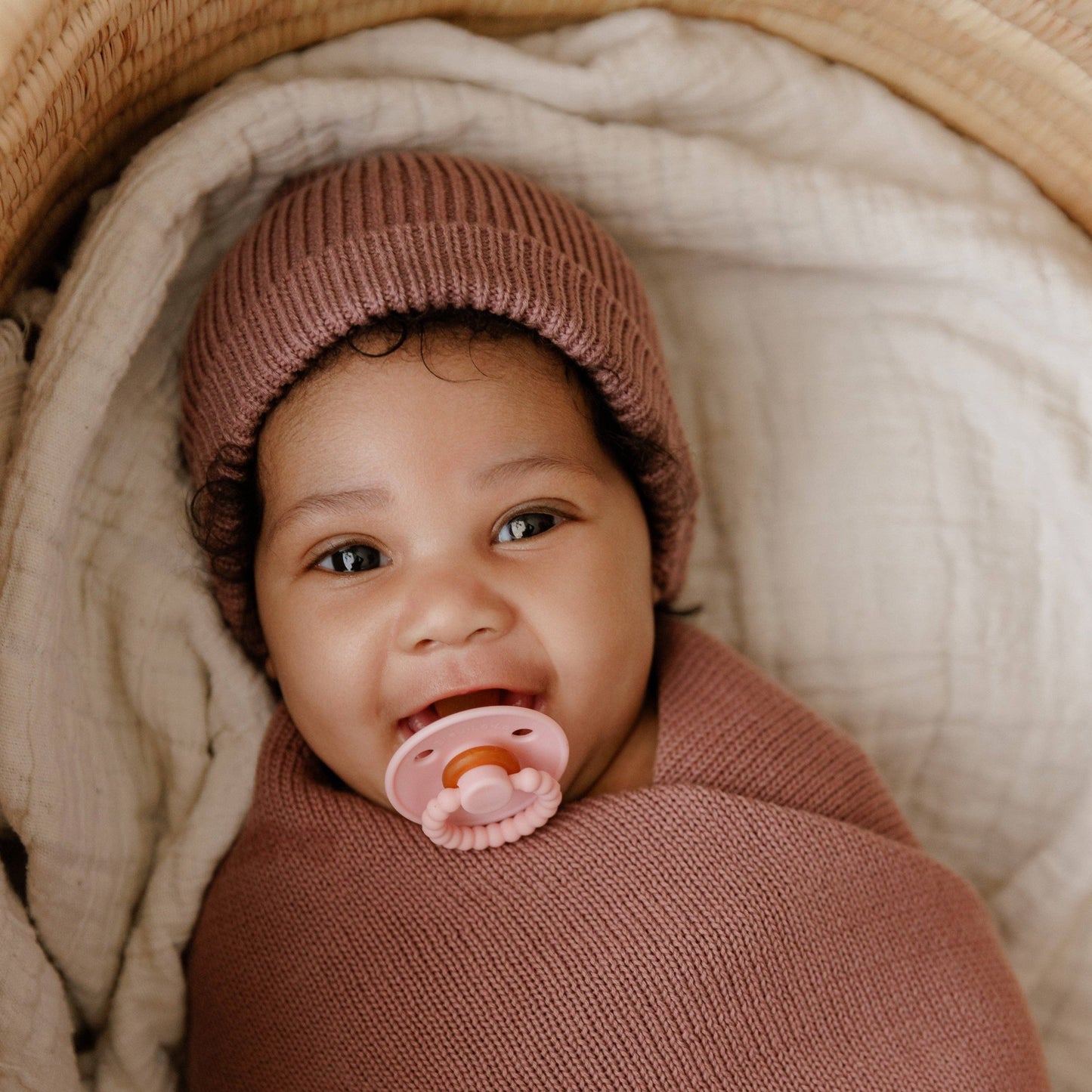 Luladream Pacifier and Clip Set