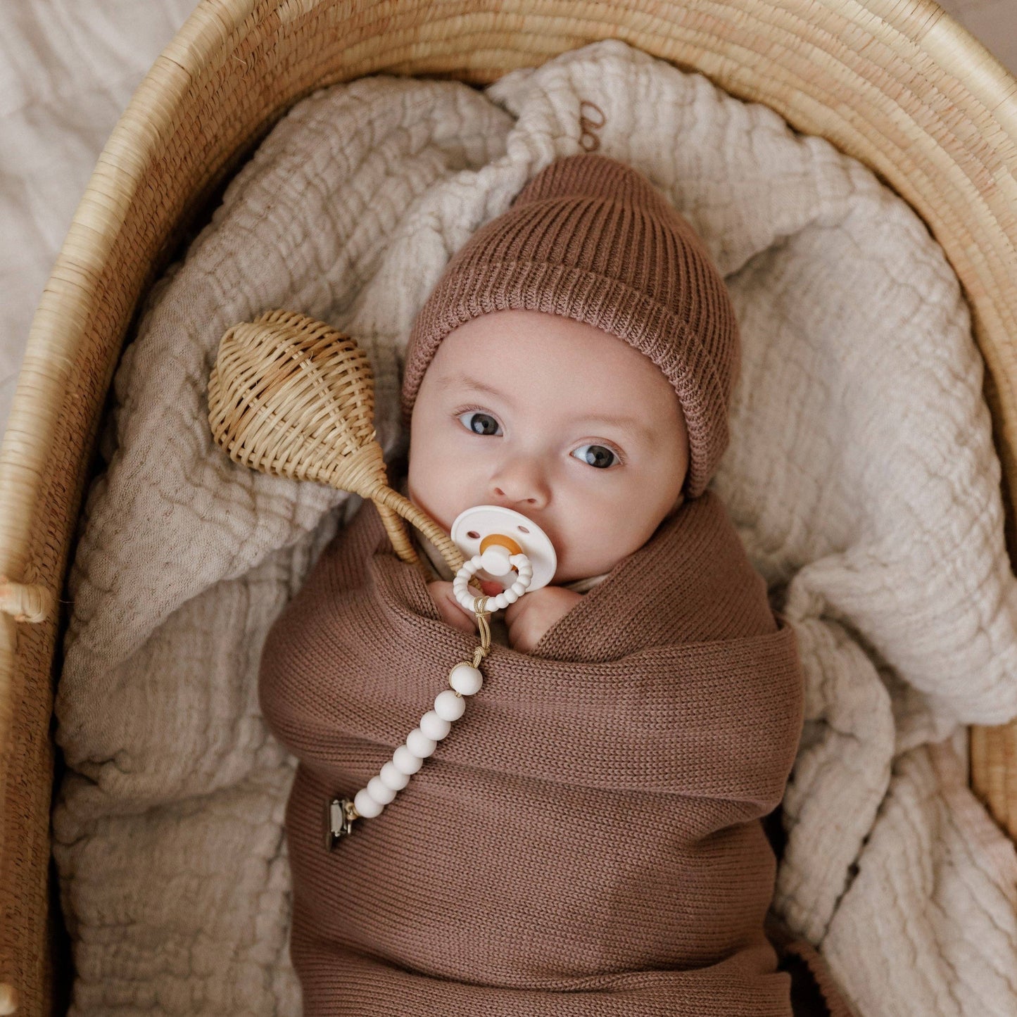 Luladream Pacifier and Clip Set