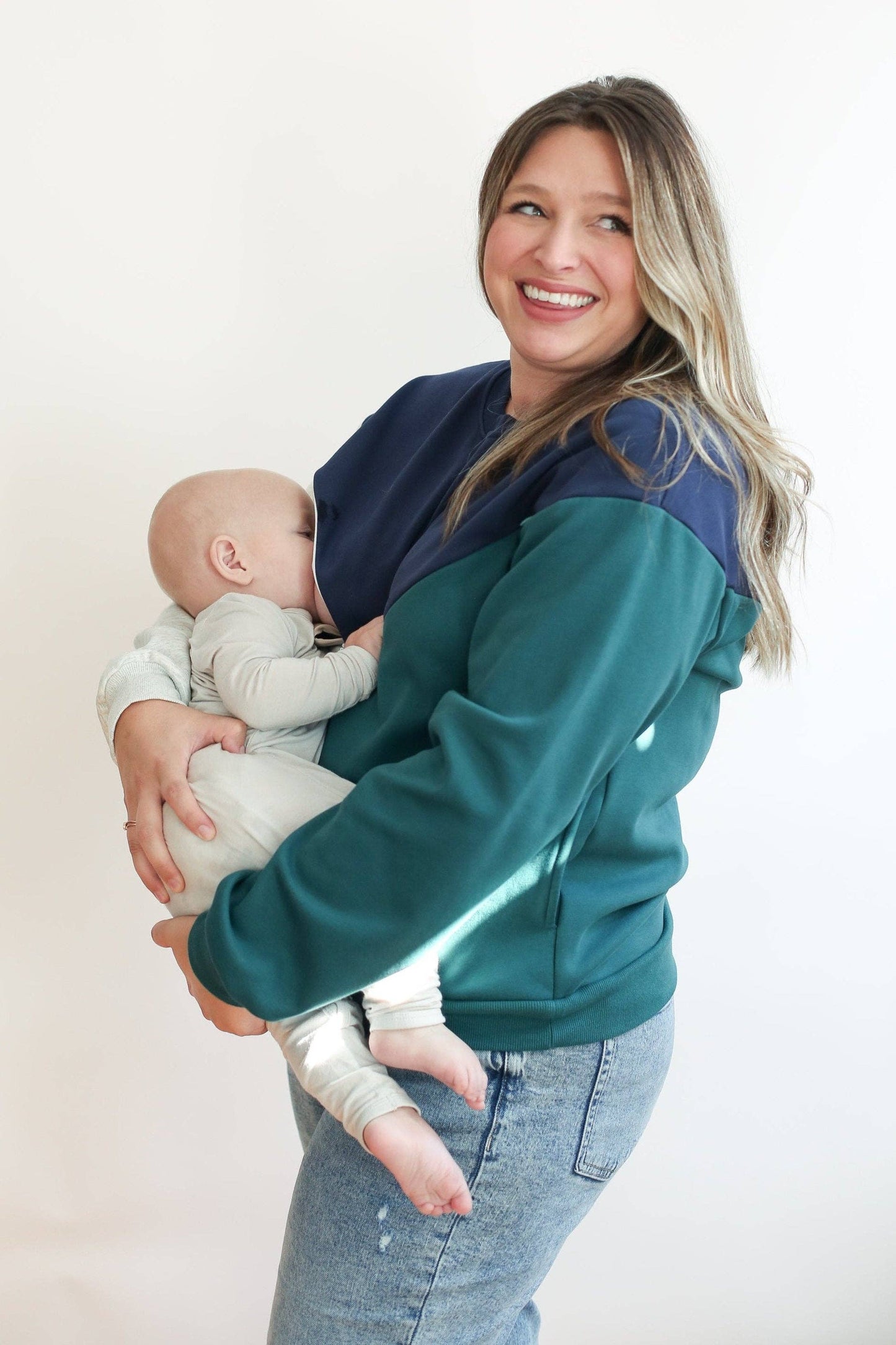 Zip Breastfeeding Sweatshirt