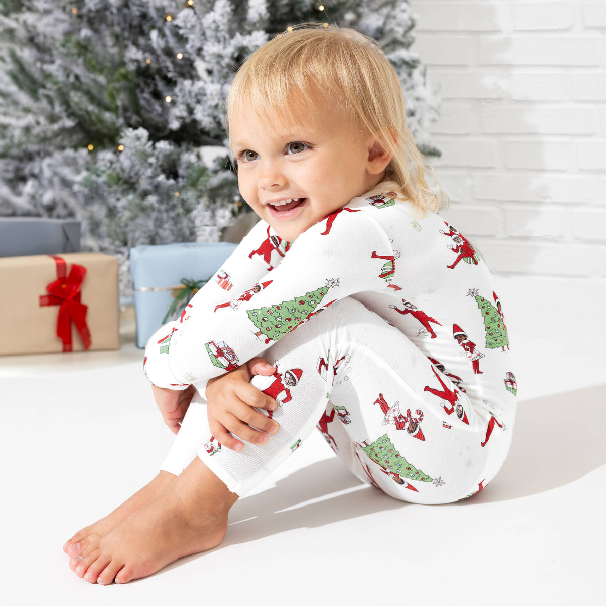 The Elf on the Shelf Sleepwear