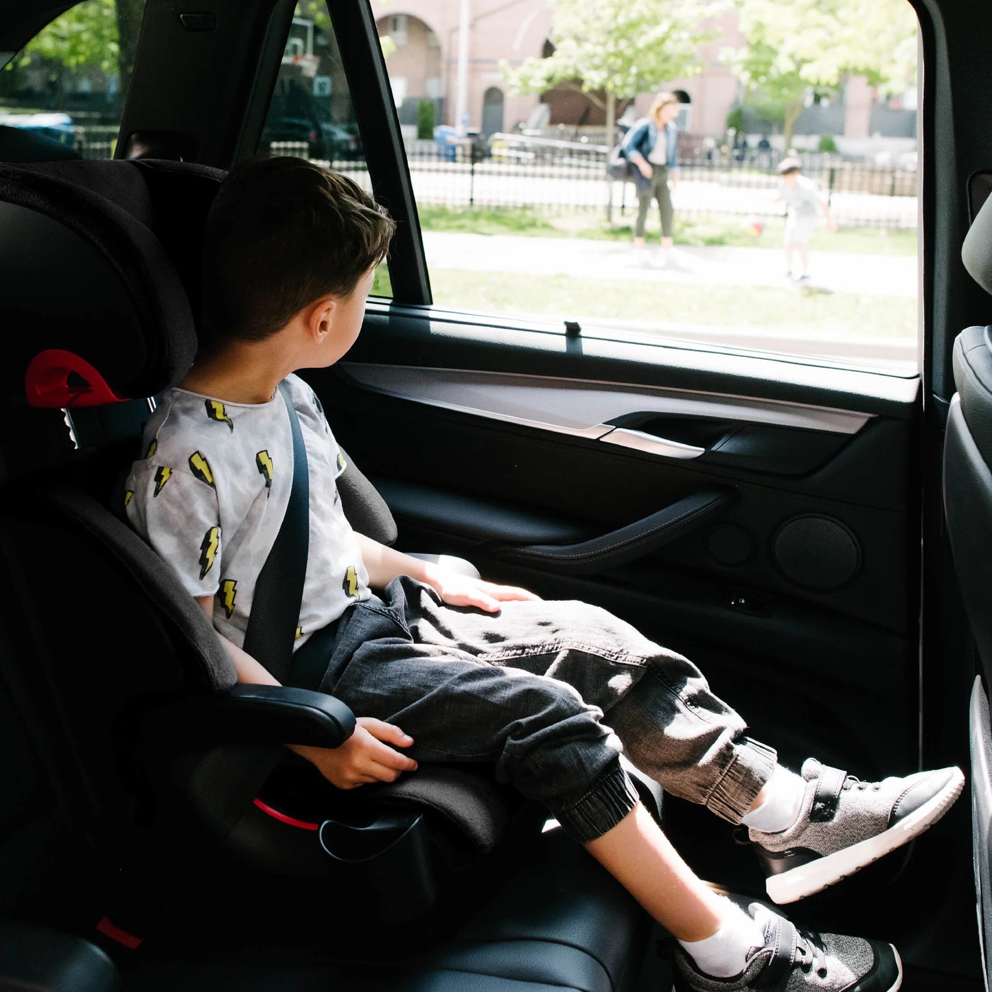 oobr High Back Booster Seat