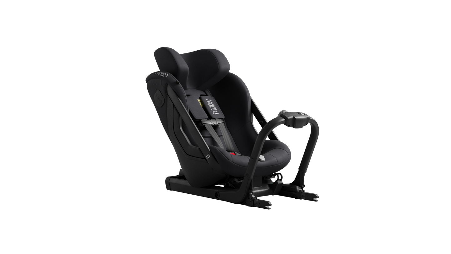 Axkid One3 Convertable Car Seat