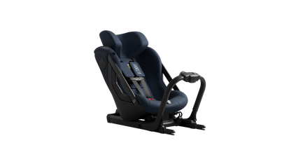 Axkid One3 Convertable Car Seat