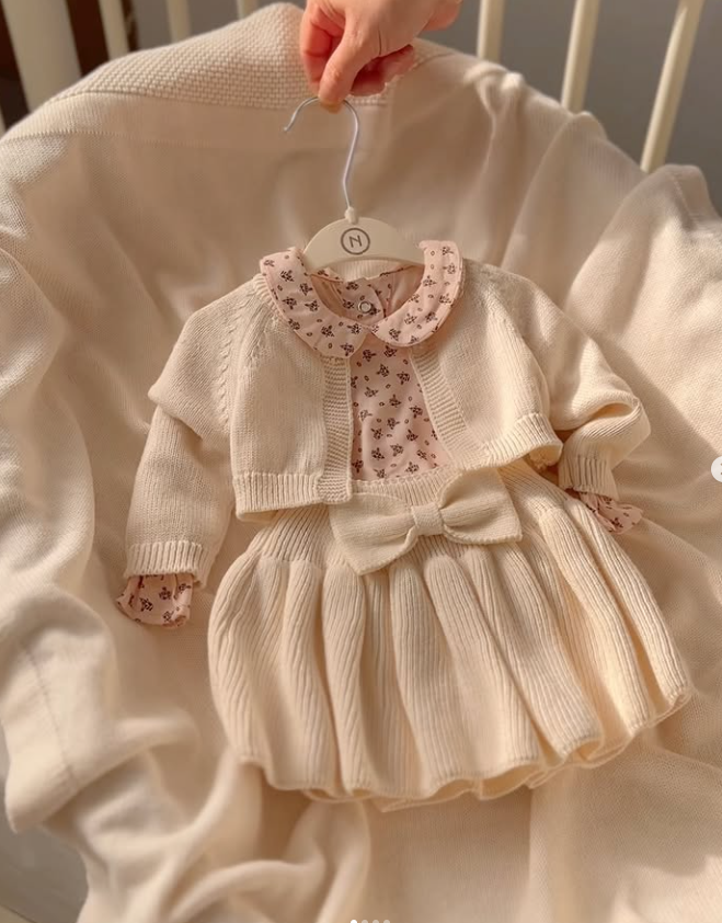 Baby Girl Rosa Set