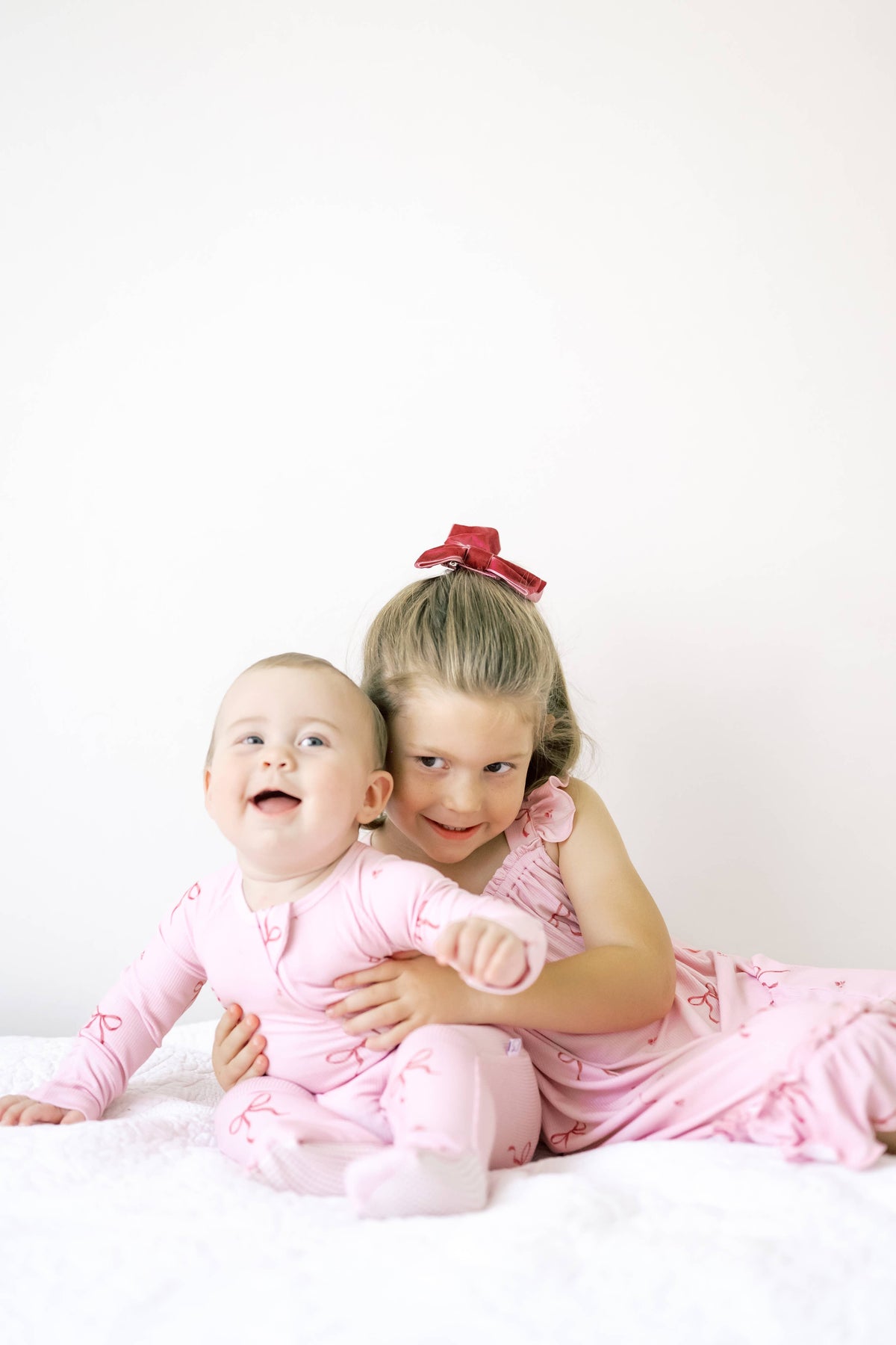 Ribbed Bamboo Nightgown in Pink Bows