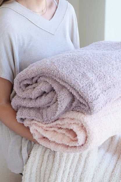 CuddleLane™ Luxe Blankets | Solids