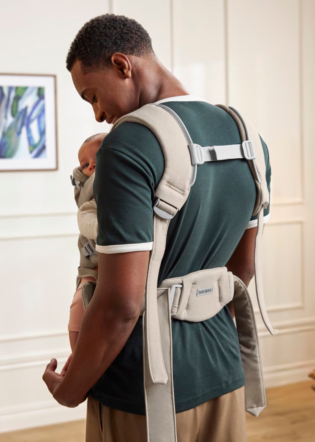 BabyBjorn Baby Carrier Hold
