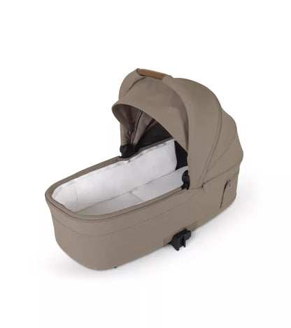 Silver Cross Nia Bassinet